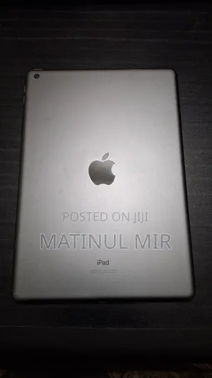 Apple iPad 10.2 (2020) Wi-Fi 64 GB Gray