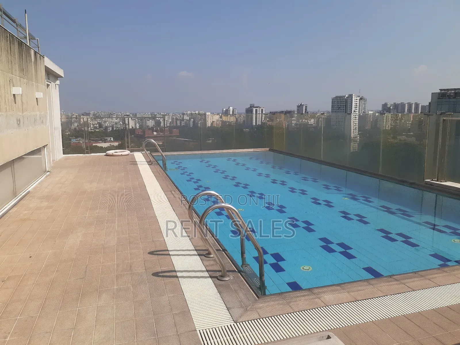 4bdrm Apartment in Gulshan for Sale