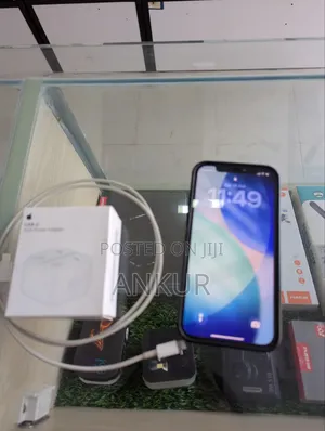 Photo - Apple iPhone 12 Pro 128 GB Gray