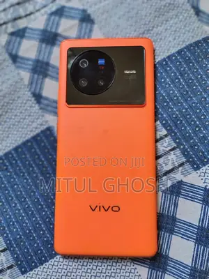 Photo - Vivo X80 256 GB