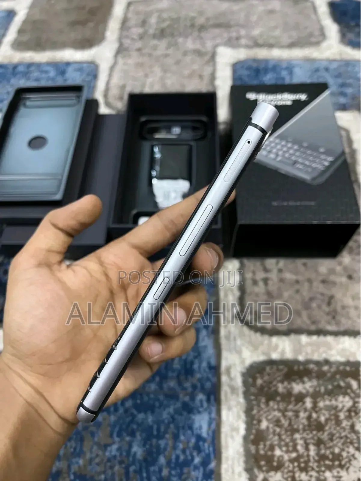 New BlackBerry KEYone 64 GB Black