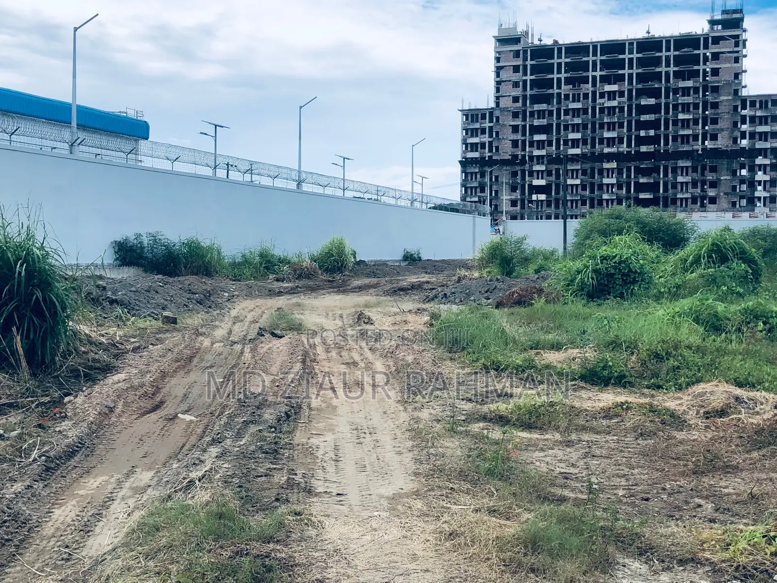 Vacant Land for Rent in Alonkar Area of ​​Chittagong