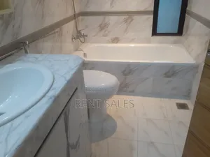 4bdrm Apartment in Gulshan for Rent