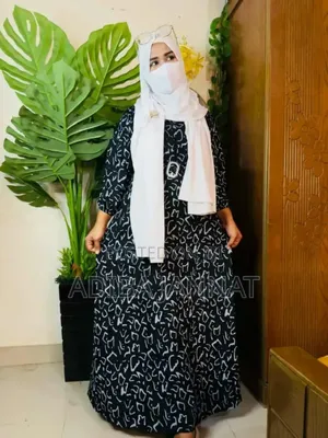 Photo - New Dhamaka Gawon
★Body : Irani Silk With Skin Print 
★Size : Free