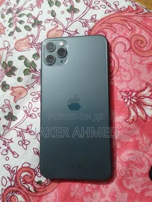 Apple iPhone 11 Pro Max 64 GB Purple