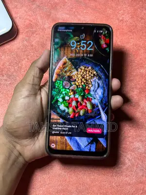 Photo - Realme C35 128 GB Green
