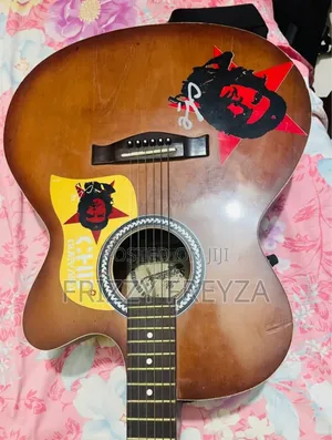 Signature Gogo's Used Guitar Fresh Condition