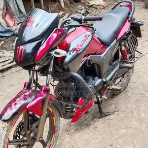 Hero Hunk 150 2014 Red