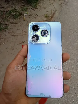 Photo - Infinix Hot 40i 128 GB Blue