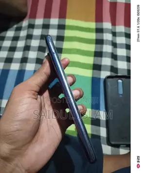 Photo - Xiaomi Pocophone X2 256 GB Purple
