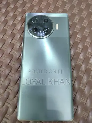 Tecno Spark 20 Pro Plus 256 GB Gray