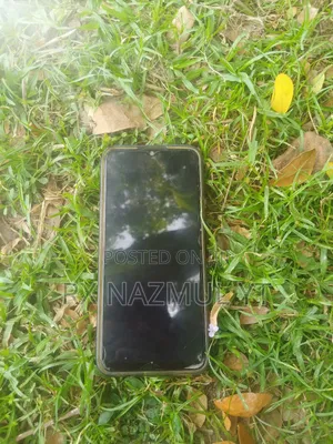 New Vivo Y20 64 GB Black