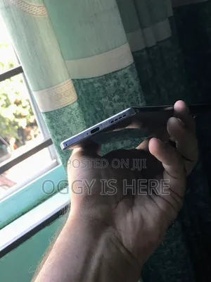 Infinix Hot 50 Pro+ 4G 256 GB Silver