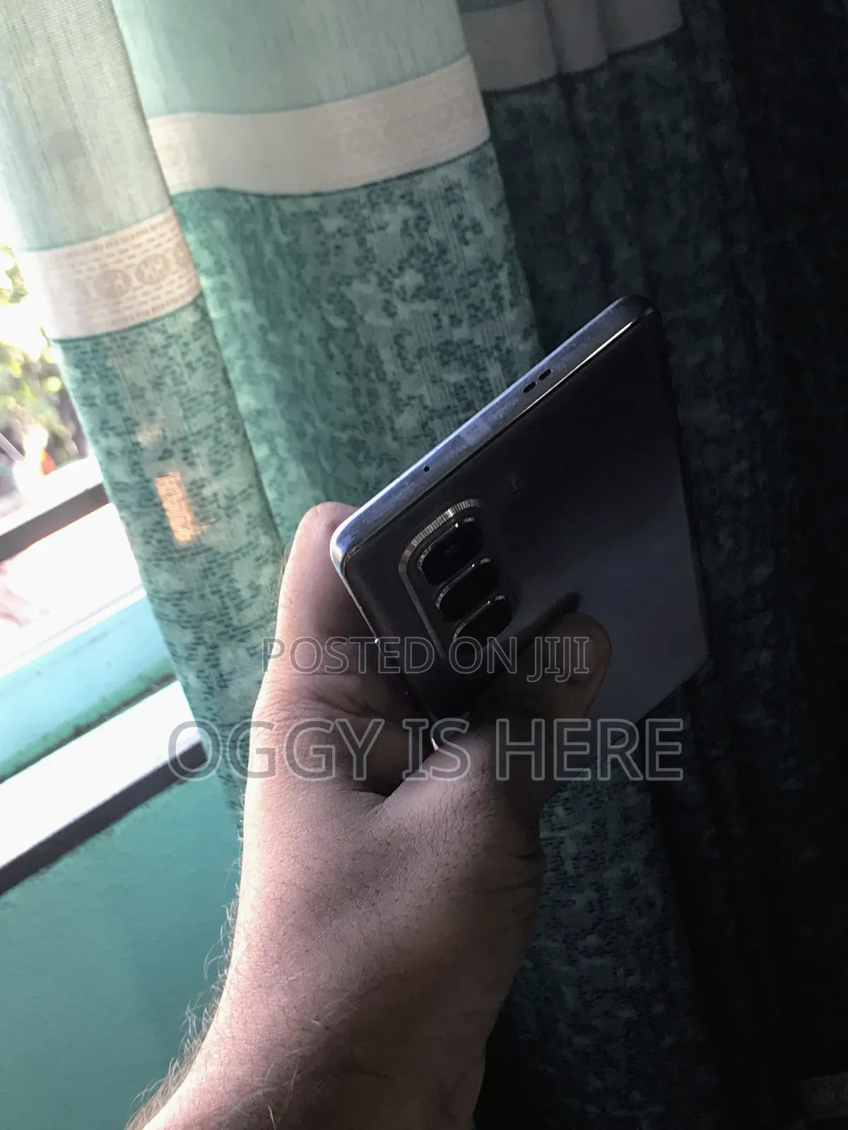 Infinix Hot 50 Pro+ 4G 256 GB Silver