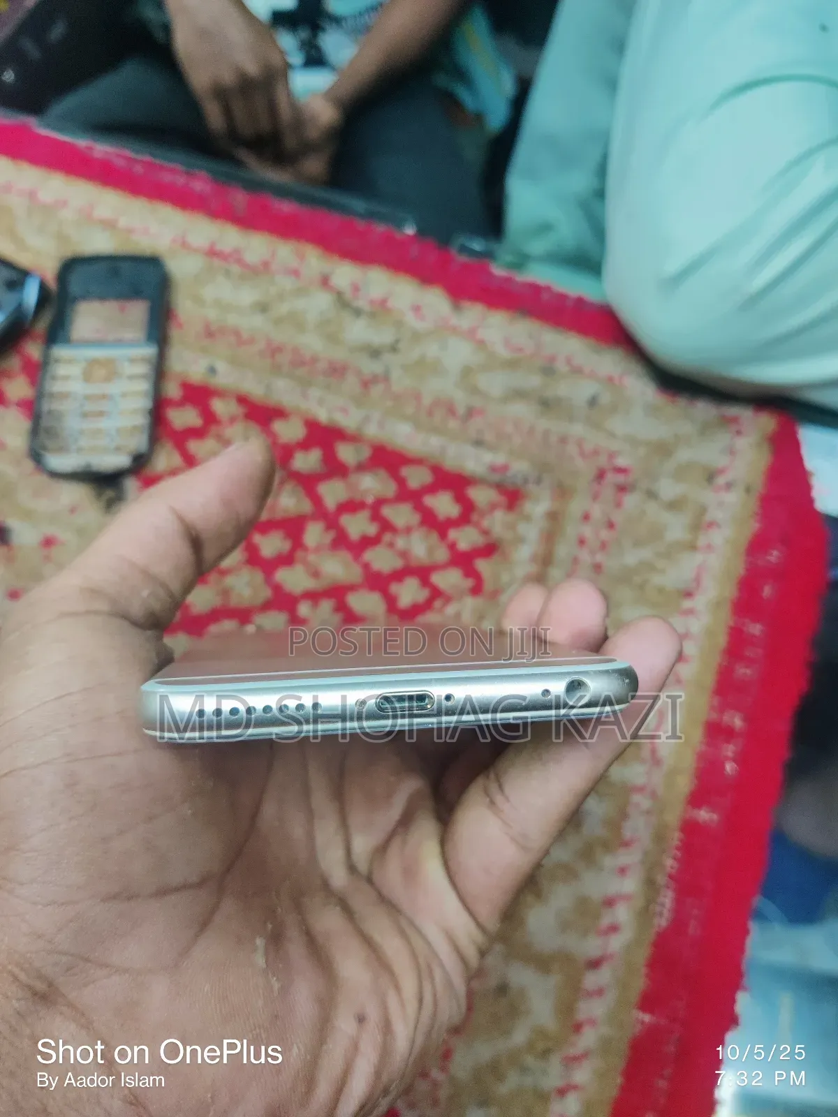 Apple iPhone 6s Plus 64 GB Gold