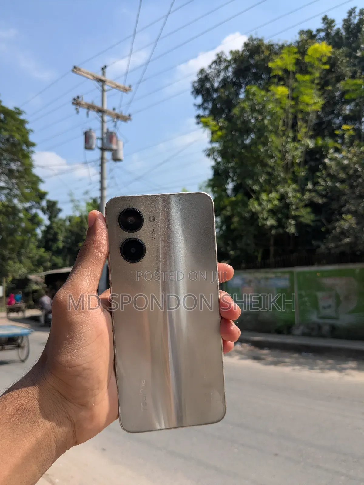 New Realme C33 64 GB Gold