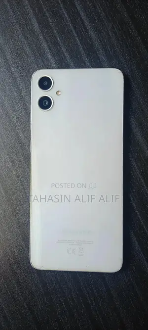 Photo - Samsung Galaxy A05 128 GB White
