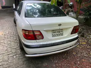 Nissan Sunny B15 Sedan 1.3 2001 White