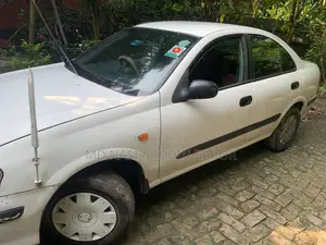 Nissan Sunny B15 Sedan 1.3 2001 White