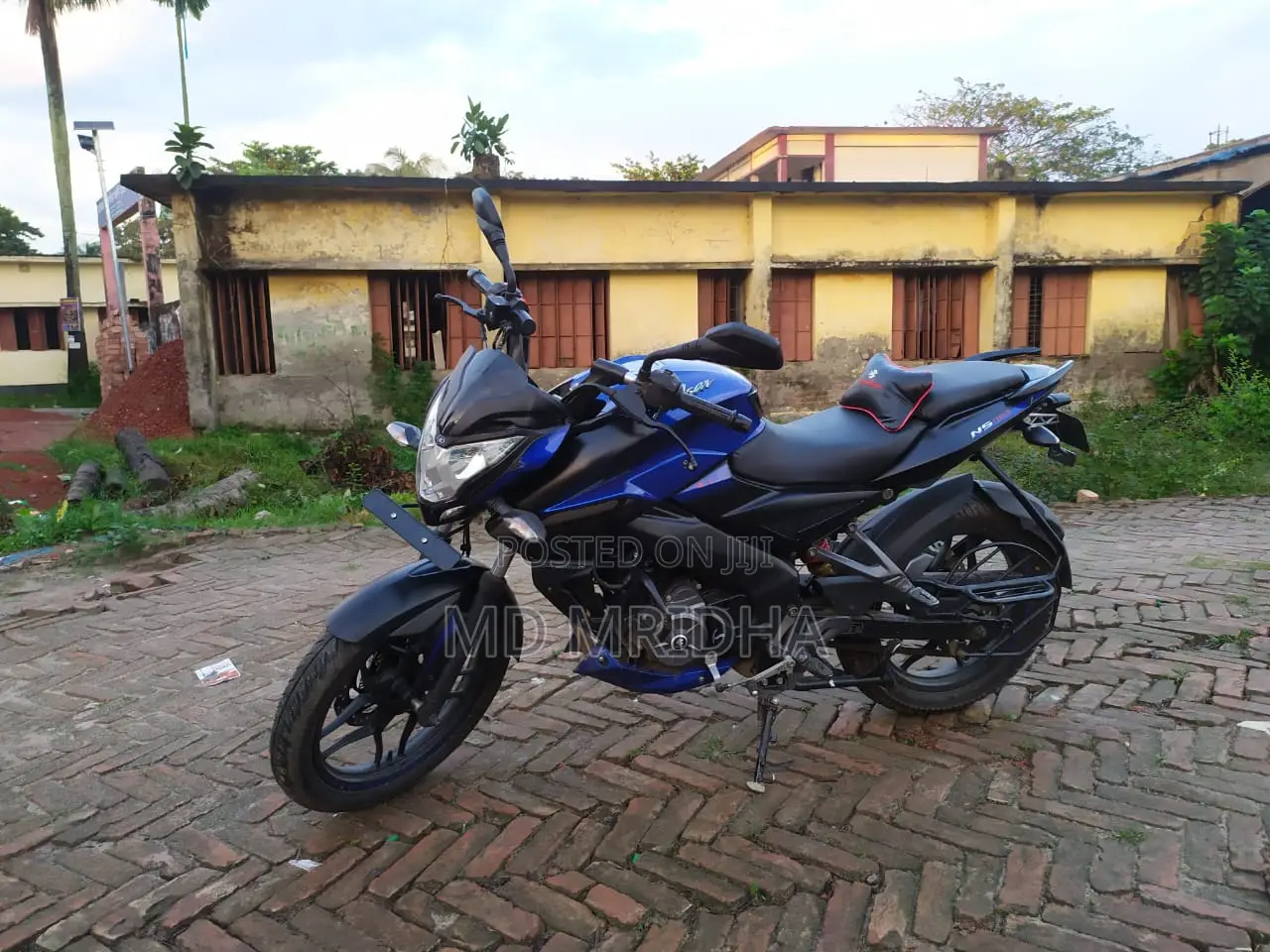 Bajaj Pulsar NS 160 2020 Blue