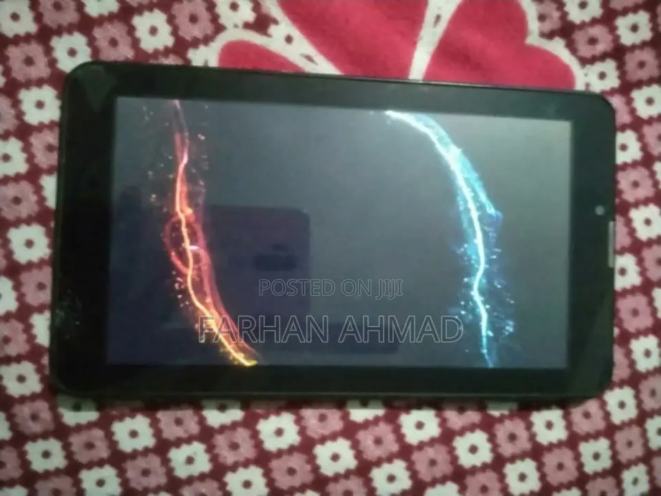Tablet 8 GB Black