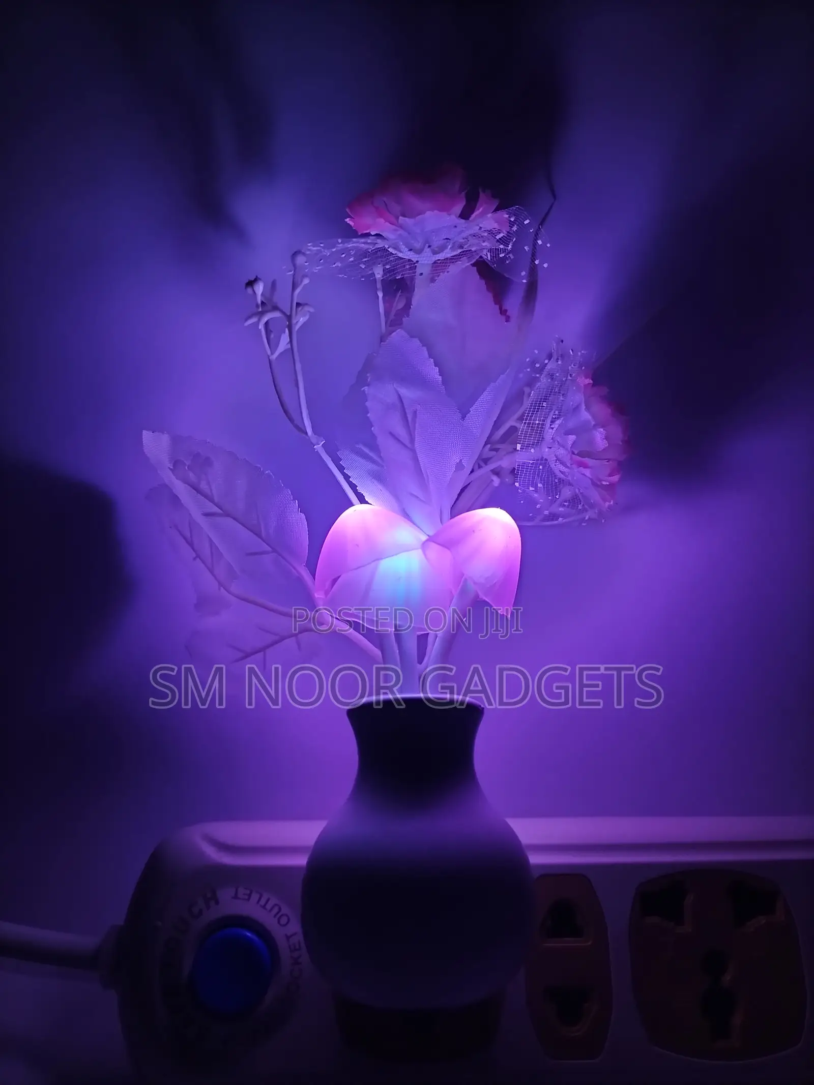 Color Changing Led Night Light – Auto Sensor Energy Saving Lamp