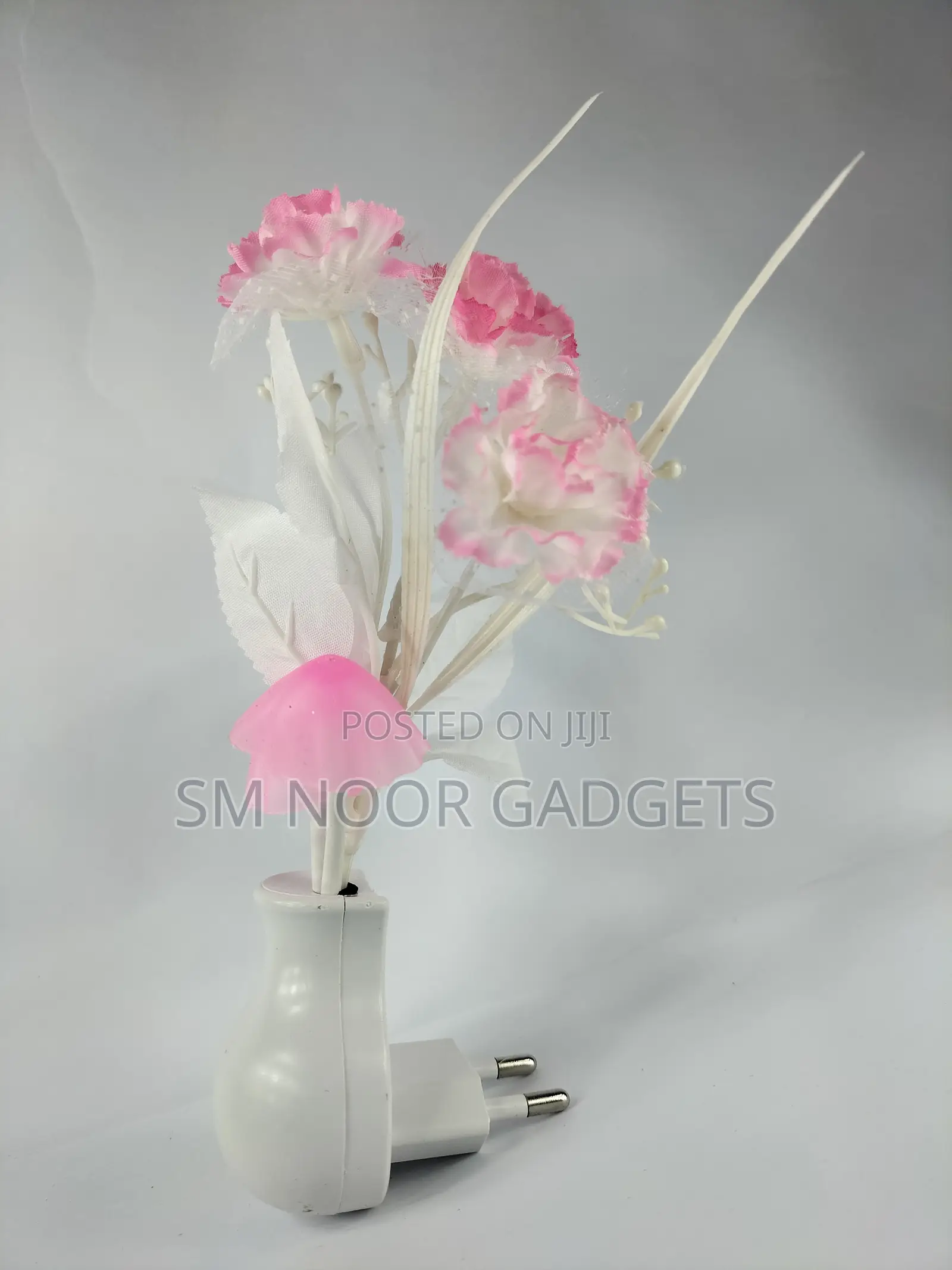 Color Changing Led Night Light – Auto Sensor Energy Saving Lamp