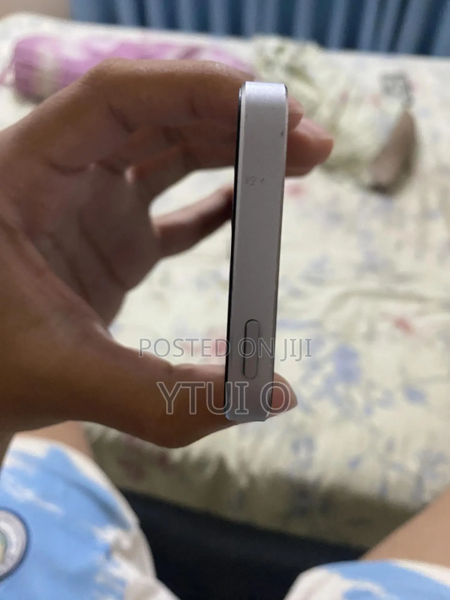 Apple iPhone 5s 32 GB Gray