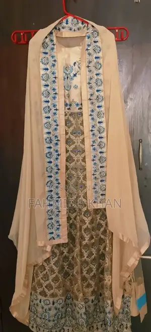 Photo - Pakistani Gown