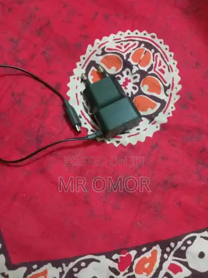 Photo - ওরজিনাল Nokia চার্জার