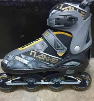 Photo - Tian-E Skates Shoe