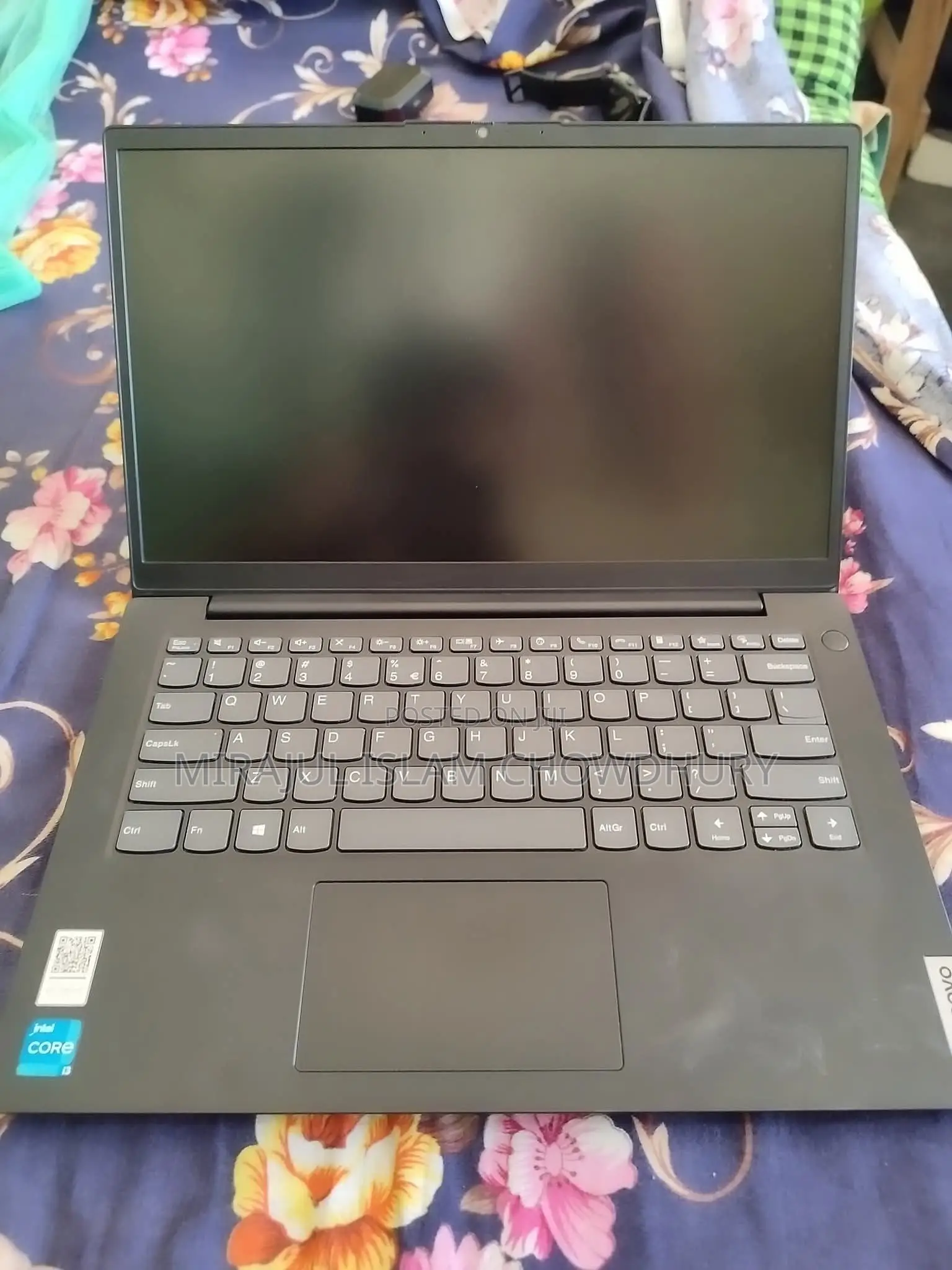 Laptop Lenovo V14 G4 IRU 8GB Intel Core i3 HDD+SSD 1.5T