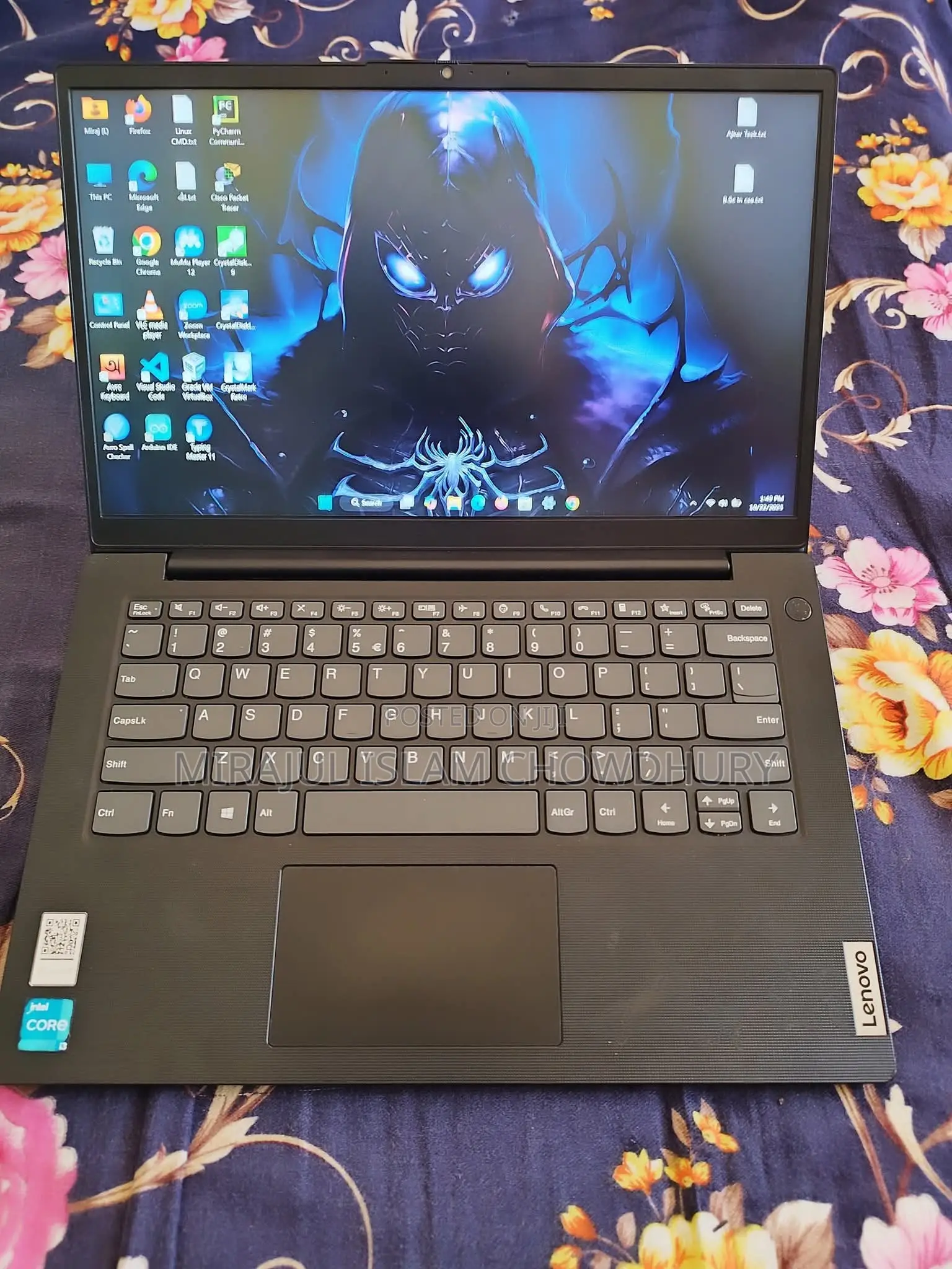 Laptop Lenovo V14 G4 IRU 8GB Intel Core i3 HDD+SSD 1.5T