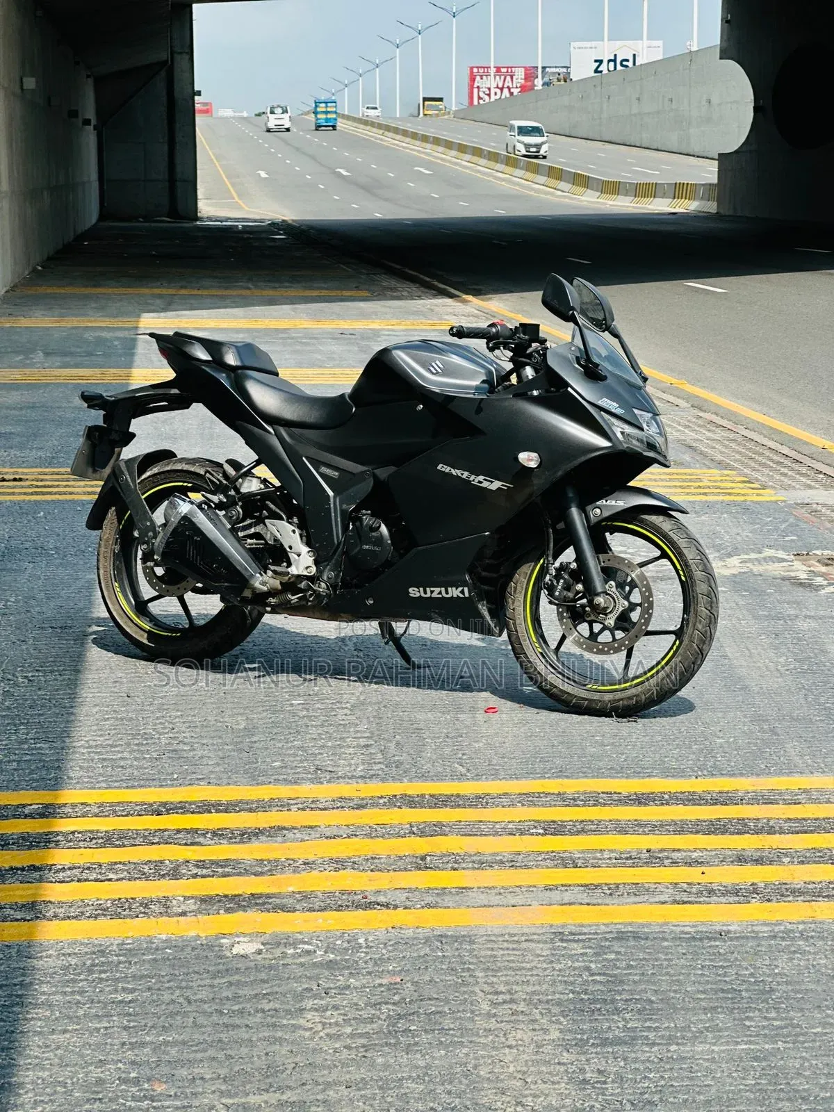 Suzuki Bike 2023 Black