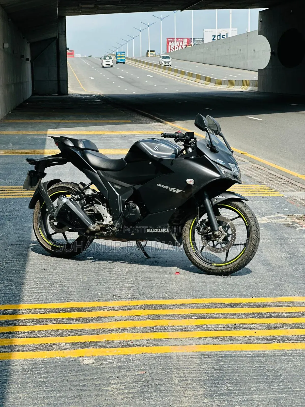 Suzuki Bike 2023 Black