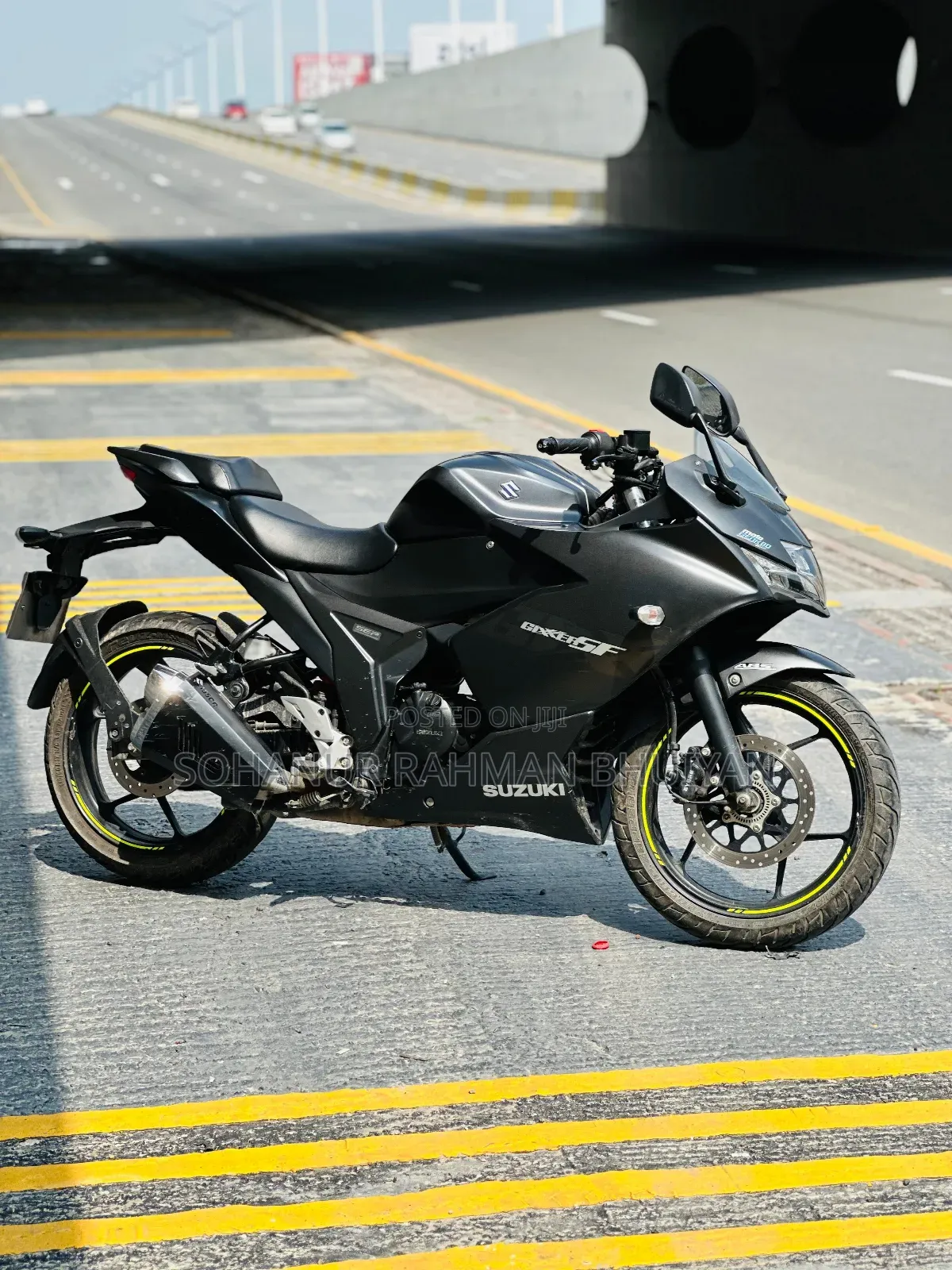 Suzuki Bike 2023 Black