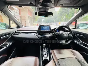 Toyota C-HR 2017 Gray