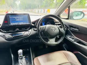 Toyota C-HR 2017 Gray