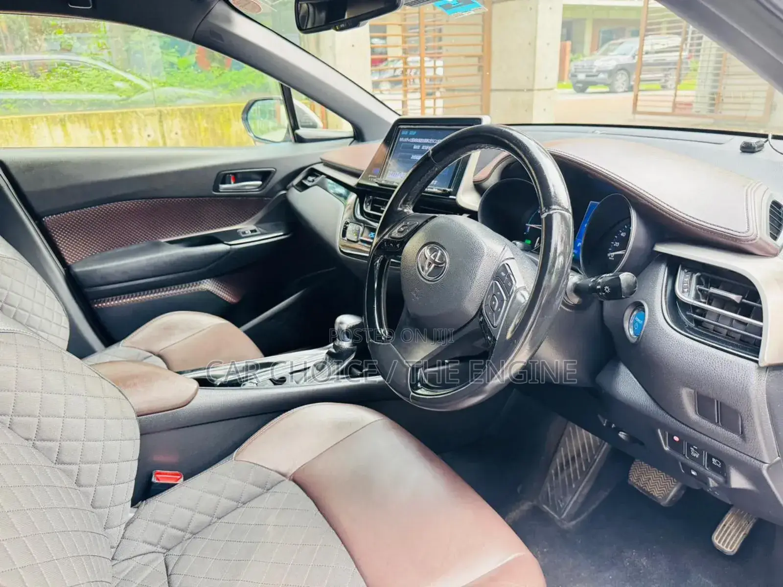 Toyota C-HR 2017 Gray