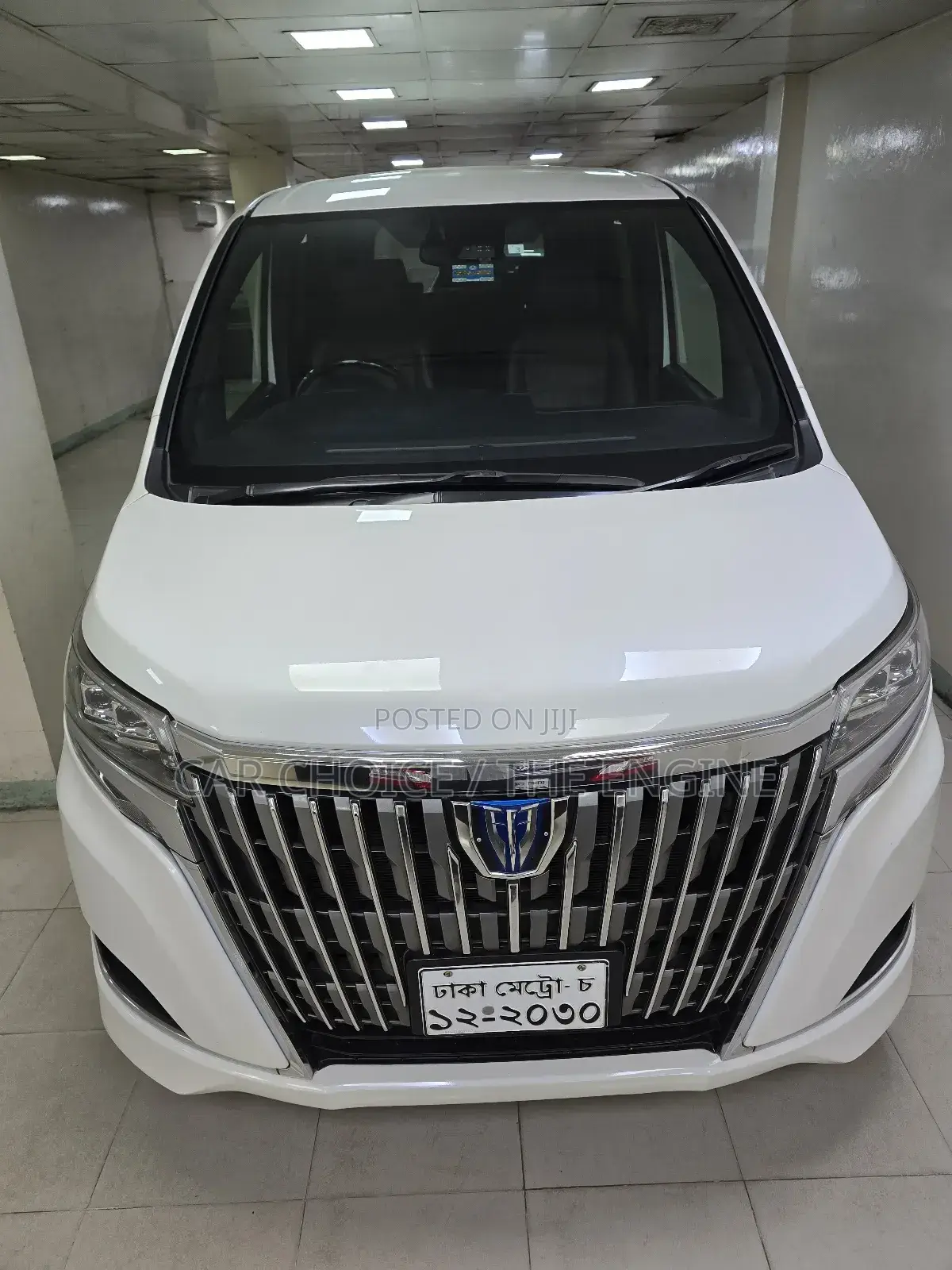 Toyota Esquire 1.8 FWD Hybrid (7 Seater) 2018 Pearl