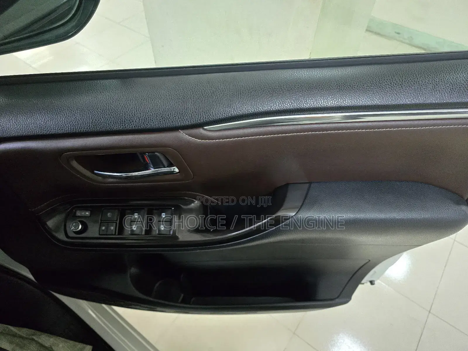 Toyota Esquire 1.8 FWD Hybrid (7 Seater) 2018 Pearl