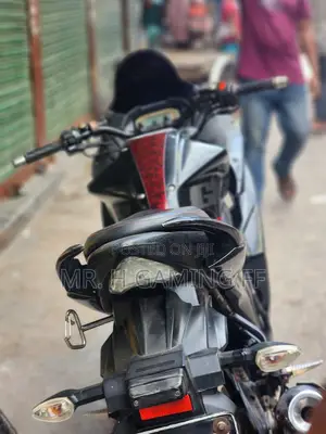 Photo - Suzuki 2018 Black