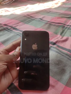 Apple XR 128 GB Black