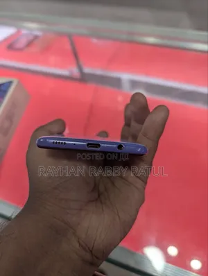Samsung Galaxy A70