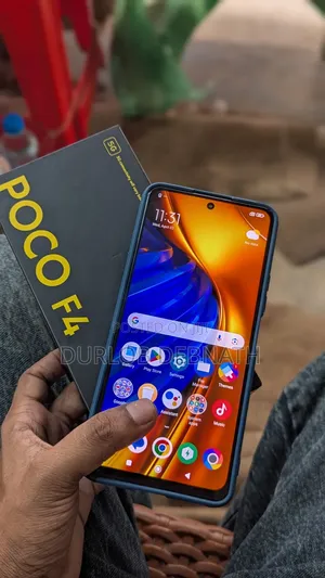 Photo - Xiaomi Poco F4 128 GB Blue