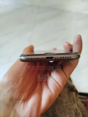 Apple iPhone 8 64 GB Black