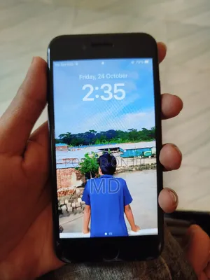 Apple iPhone 8 64 GB Black