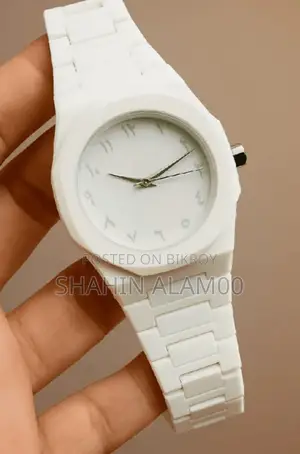 হোয়াইট অ্যারাবিক অরা ওয়াচ