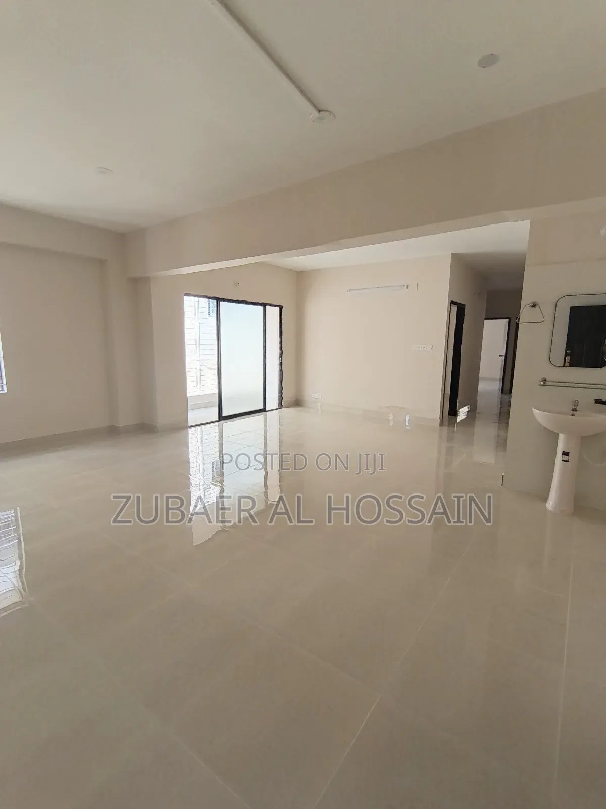 3bdrm Apartment in Sweet Home, Uttara for Sale