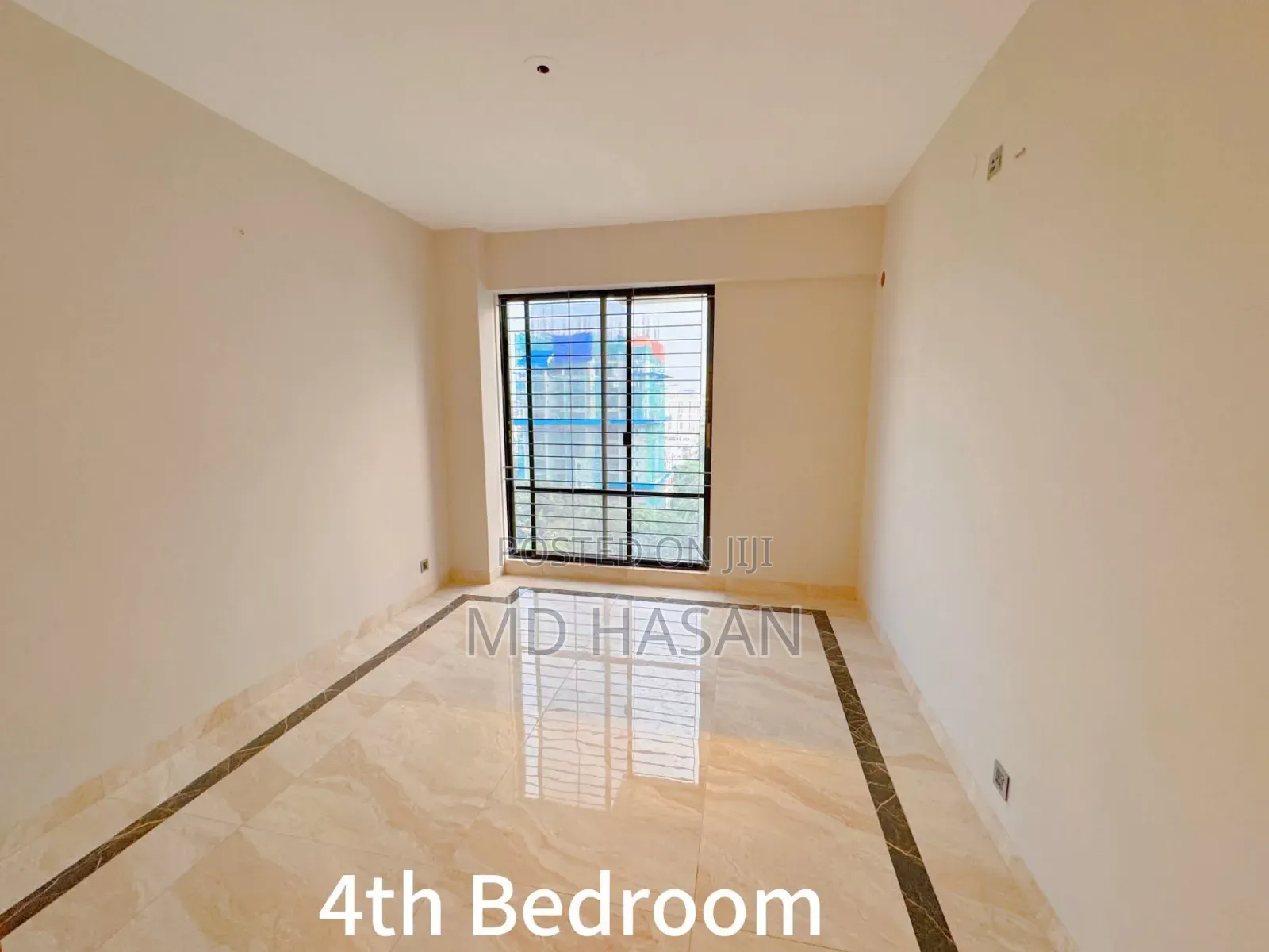 4bdrm Apartment in Semi Furnished for Rent